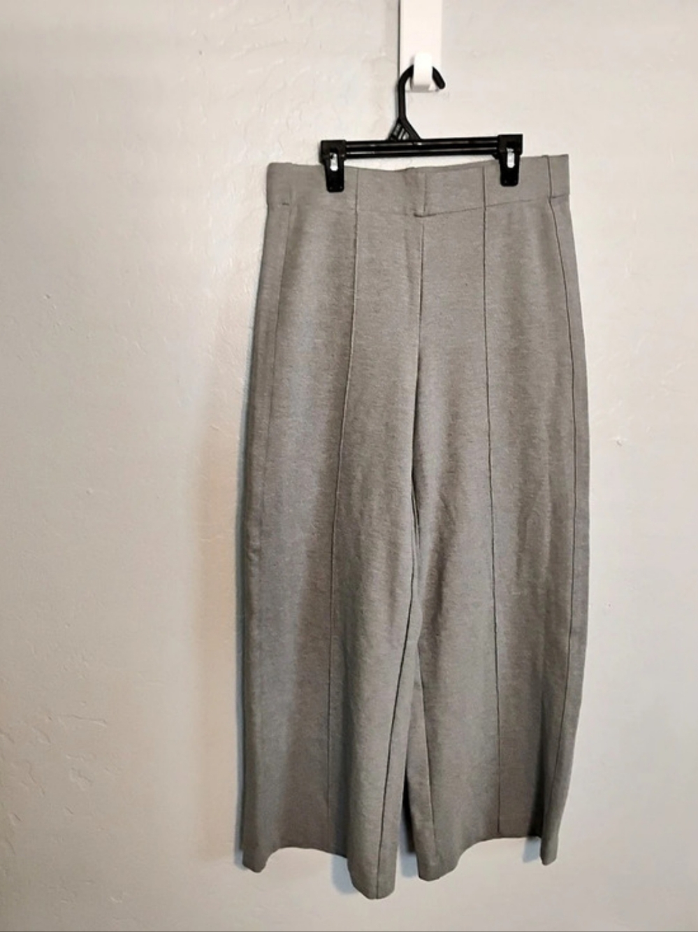 Jones New York Wide Leg Pants in Gray Size Medium